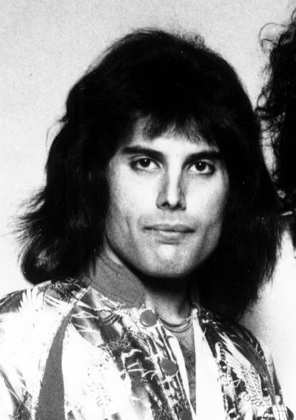 Urodziny - Freddie Mercury, Panna