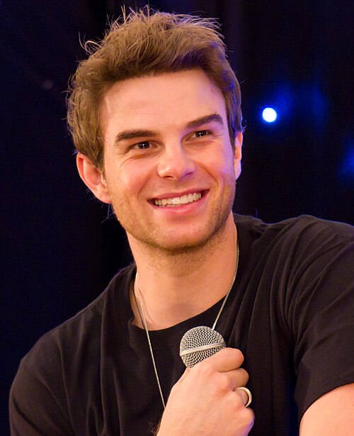 Zdjęcie profilowe - Nathaniel Buzolic, Lew